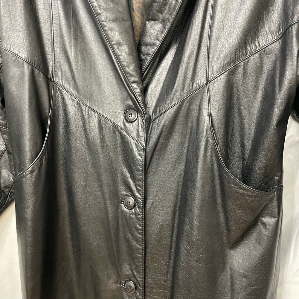 VTG G-III Genuine Leather Trench Coat Long Black Overcoat L Made in Indonesia - Picture 7 of 15